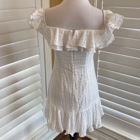 Selfie Leslie White Dress Size XS - Picture 4 of 7